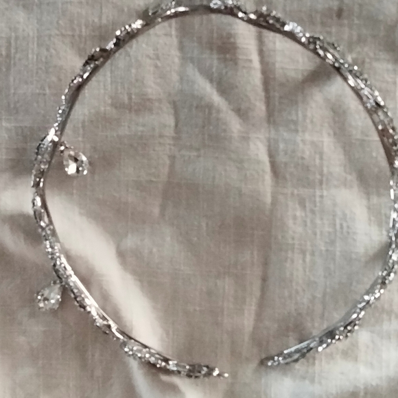 Hair Accessory Silver - Picture 1 of 4